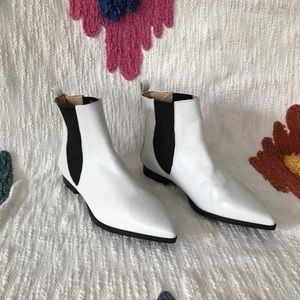 White Trafaluc ankle boots (Zara)